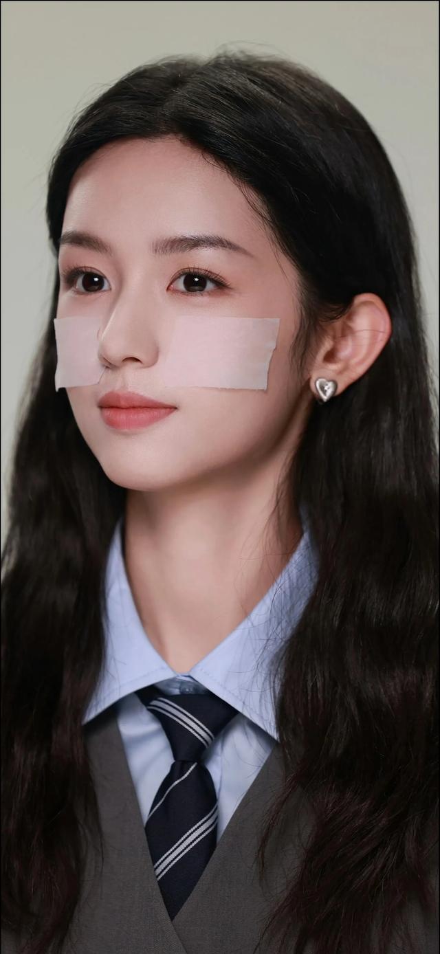 周也JK裙高清壁纸2