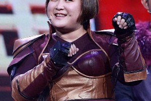 贾玲瘦身争议：女性身体为何总被评判？